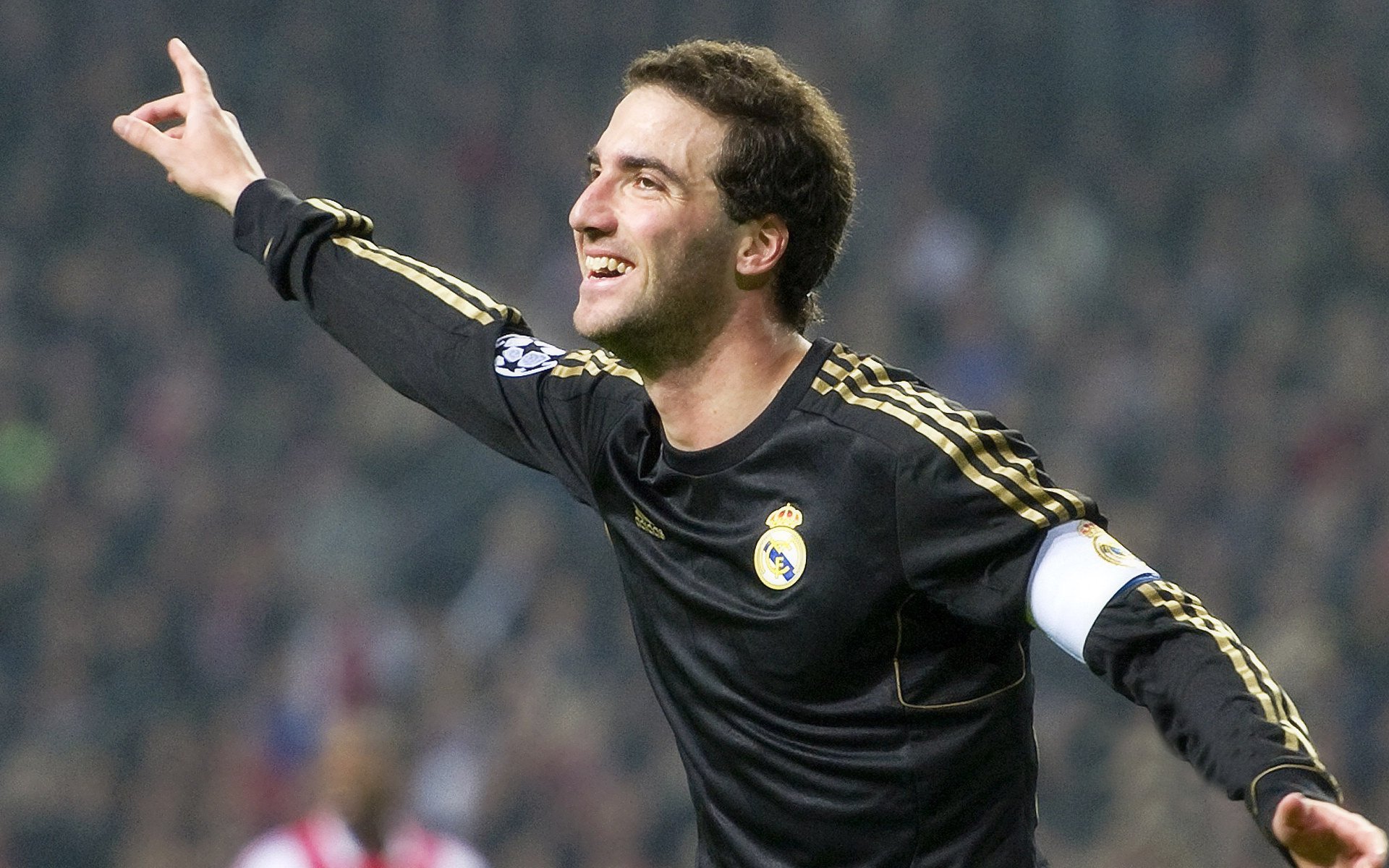 开云体育地址-意甲教练对阵容深度调整的战术应用分析，意甲 教练