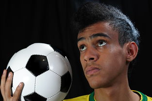 开云体育 kaiyun sports-西甲球队采用焦点匹配系统优化局部空间压迫战术